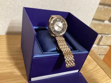 SWAROVSKI 골드 손목시계 스위스산
