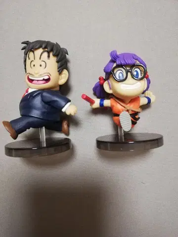 Dr. 슬럼프 아라레짱 노리마키 센베 월드 컬렉터블 피규어