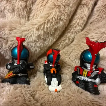 가면라이더 가부토 손가락 피규어 3개 세트