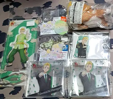 도쿄 리벤저스 하나가키 타케미치 산리오 아크릴 스탠드 키링 하구캐릭터