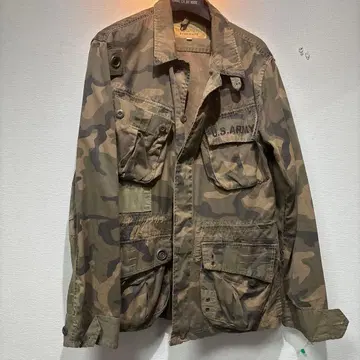 AVIREX 카모플라쥬 밀리터리 자켓