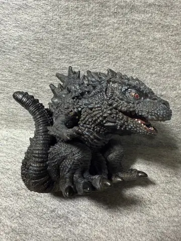 진좌수 오지라 (2023) 리페인트품