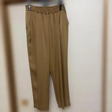 PINORE 카멜 이지 팬츠 허리밴딩 M 사이즈