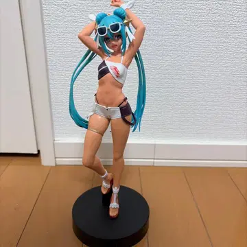 하츠네 미쿠 레이싱Ver. 레이싱 미쿠 2023 트로피컬 Ver.