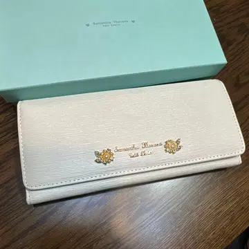 Samantha Thavasa 화이트 아이보리 장지갑 박스 포함