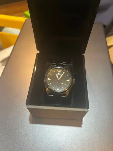 Emporio Armani 블랙 아날로그 시계