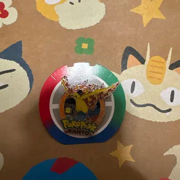 포케파크 칸토 한정판 핀 배지