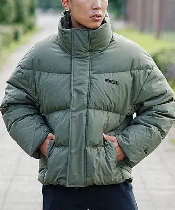 newera 다운 올리브