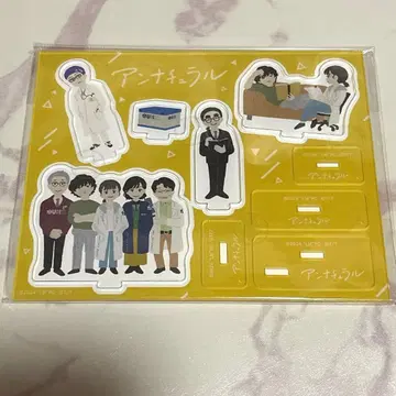 언내추럴 아크릴 스탠드