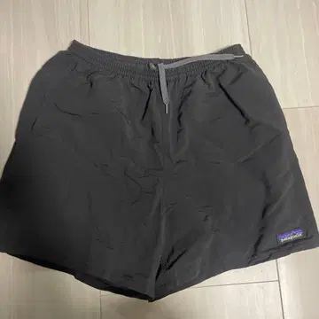 patagonia 블랙 바키즈 숏팬츠