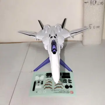 마크로스 F 1/100 메시아 발키리 파이터 모드 알토기 완성품