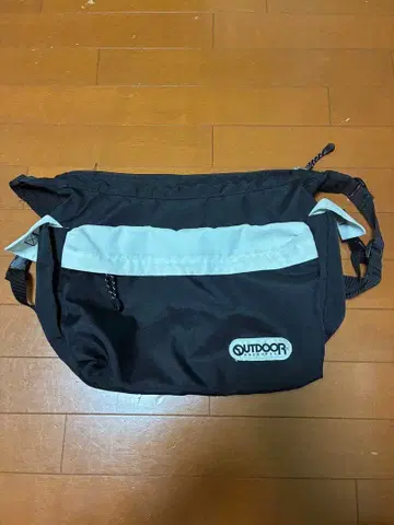 OUTDOOR 숄더백