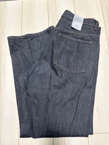 UNITED ARROWS 시오타 스트레이트 데님 미들 센터 프레스