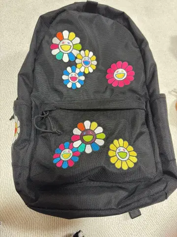 NEW ERA x 무라카미 타카시 콜라보레이션 아이템 백팩