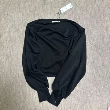 코코딜 상의 티셔츠 드레이프