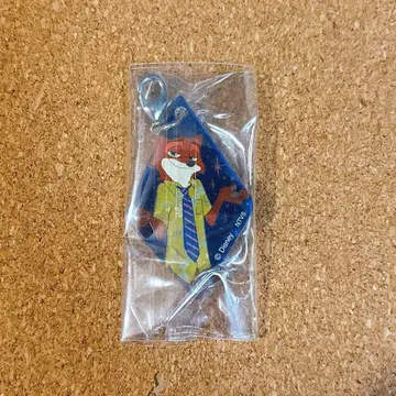 [DisneyTHEMARKET 한정판] 주토피아 닉 아크릴 키링