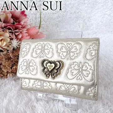 미사용급 ANNA SUI 접이식 지갑 체이스 퀼팅 나비 엠보