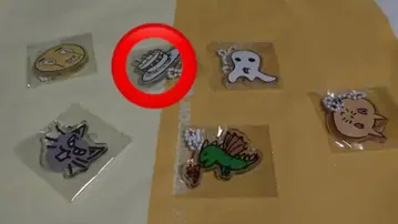 [ WHIB ] 이지은 손그림 아크릴 키링