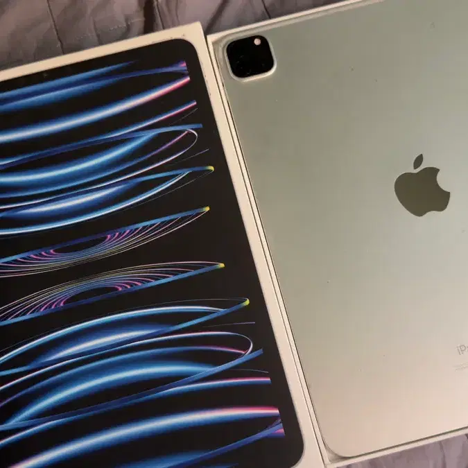 iPad Pro 11 (4th generation) 128GB Wi-Fi + Apple Pencil 2nd