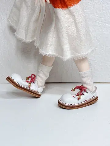 브라이스 플랫 오데코 화이트