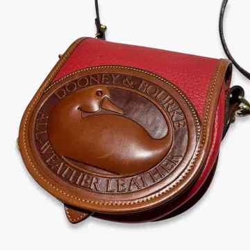 [새상품급] 두니앤버크 숄더백 빅 로고 가죽 빨간색