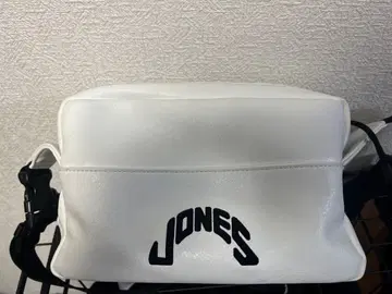 JONES 화이트 숄더백