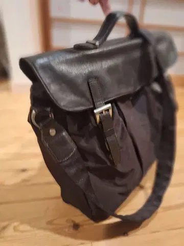 TOMORROWLAND 나일론 가죽 숄더백