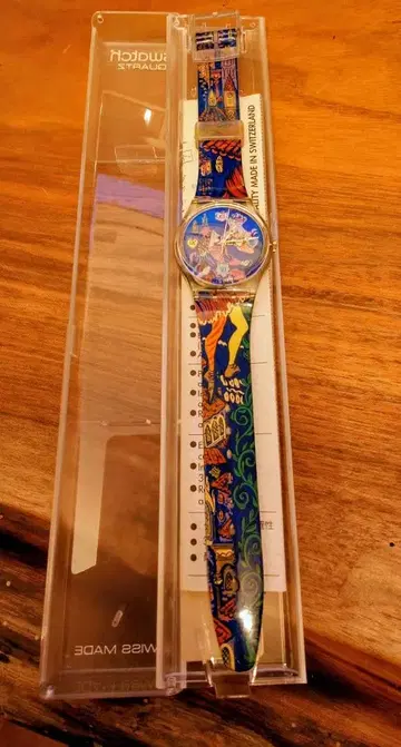 Swatch 컬러풀 아트 디자인 시계