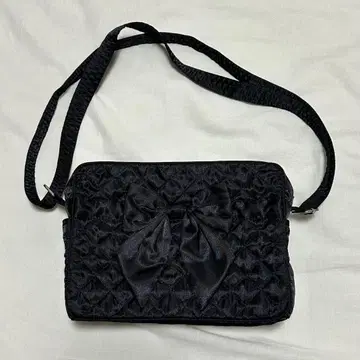 나라야/리본 새틴 숄더백/블랙