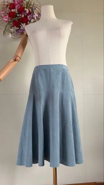 팔리 스카이블루 스웨이드풍 플레어 스커트, 일본제