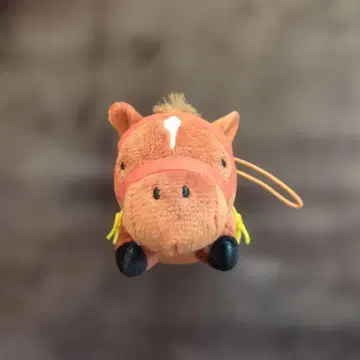 사라콜레 누워있는 마스코트 봉제 인형 (끈 포함) 살리오스호