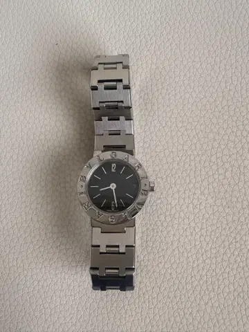 불가리 시계 새상품급