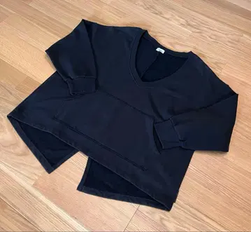 니들웍스 NEWO 맨투맨