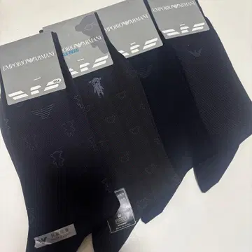 664 엠포리오 아르마니 양말 비즈니스 삭스 만화 베어 남성용 신사