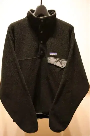 patagonia Synchilla 플리스 자켓 S 블랙