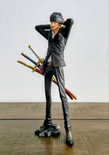 피규어 원피스 KING OF ARTIST 로로노아 조로