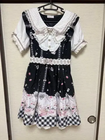 LIZLISA Sugary Treats 피크닉 패턴 원피스 블랙