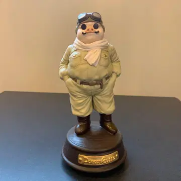 도넛 캐릭터 피규어 파이롯트풍 약 20cm 붉은 돼지 오르골