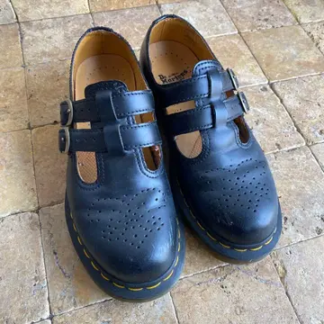 닥터마틴 메리제인 UK4 23.5