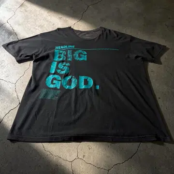 ROCWEAR 로카웨어 BIG IS GOD 빅 프린트 티셔츠