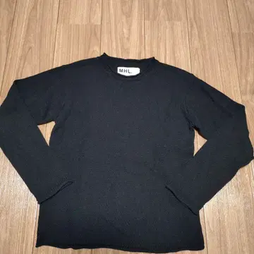 [새상품급] MHL. 마가렛호웰 린넨 혼방 니트 블랙 M 사이즈