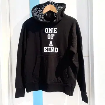 새상품급 G-DRAGON ONEOF A KIND 후드티 BIGBANG M