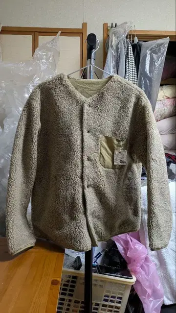 보아 자켓 (Dana Faneuil)