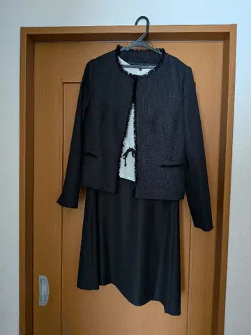 조이벨라(JOYBELLA) 라메 노카라 원피스 세레모니 네이비 짙은 남색