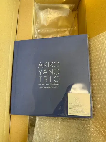 야노 아키코 블루노트 도쿄 2025 라이브 한정판 CD 포스터