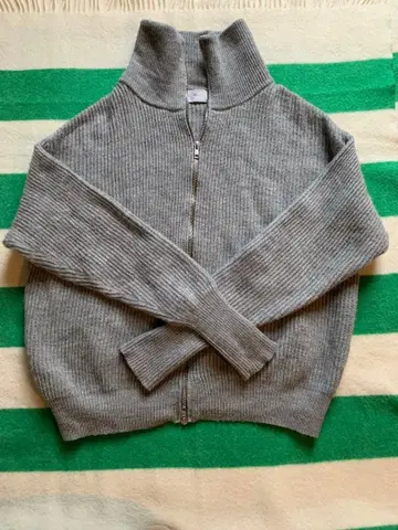 SLOBE IENA 24AW 프렌치 울 드라이버즈 니트 그레이