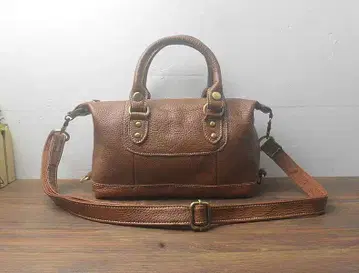 천연 가죽 핸드백, 소가죽 크로스백, 숄더백, 촉감이 좋습니다.