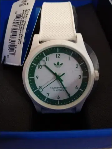 [ 새상품 미사용품 ] adidas 아날로그 손목시계 화이트/그린