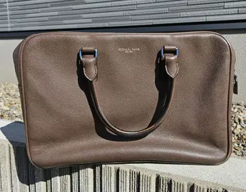브라운 가죽 비즈니스 백