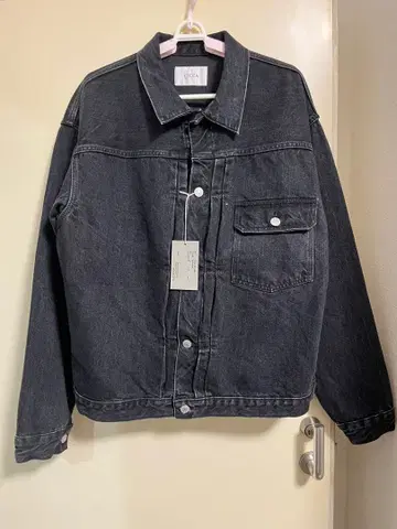 미사용 새상품 CIOTA 데님 자켓 1st 미디엄 블랙 44